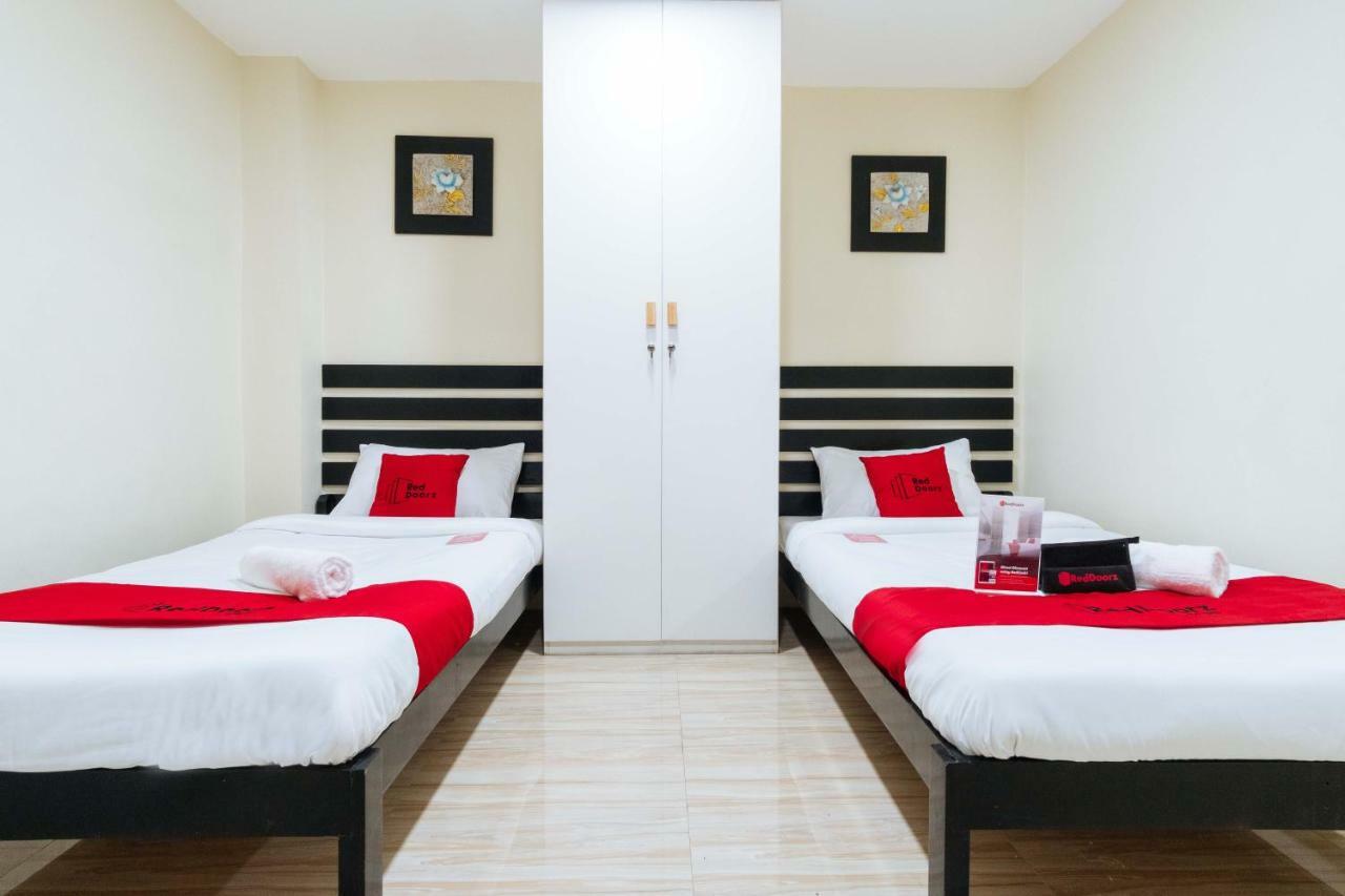 Hotel Reddoorz @ Belt