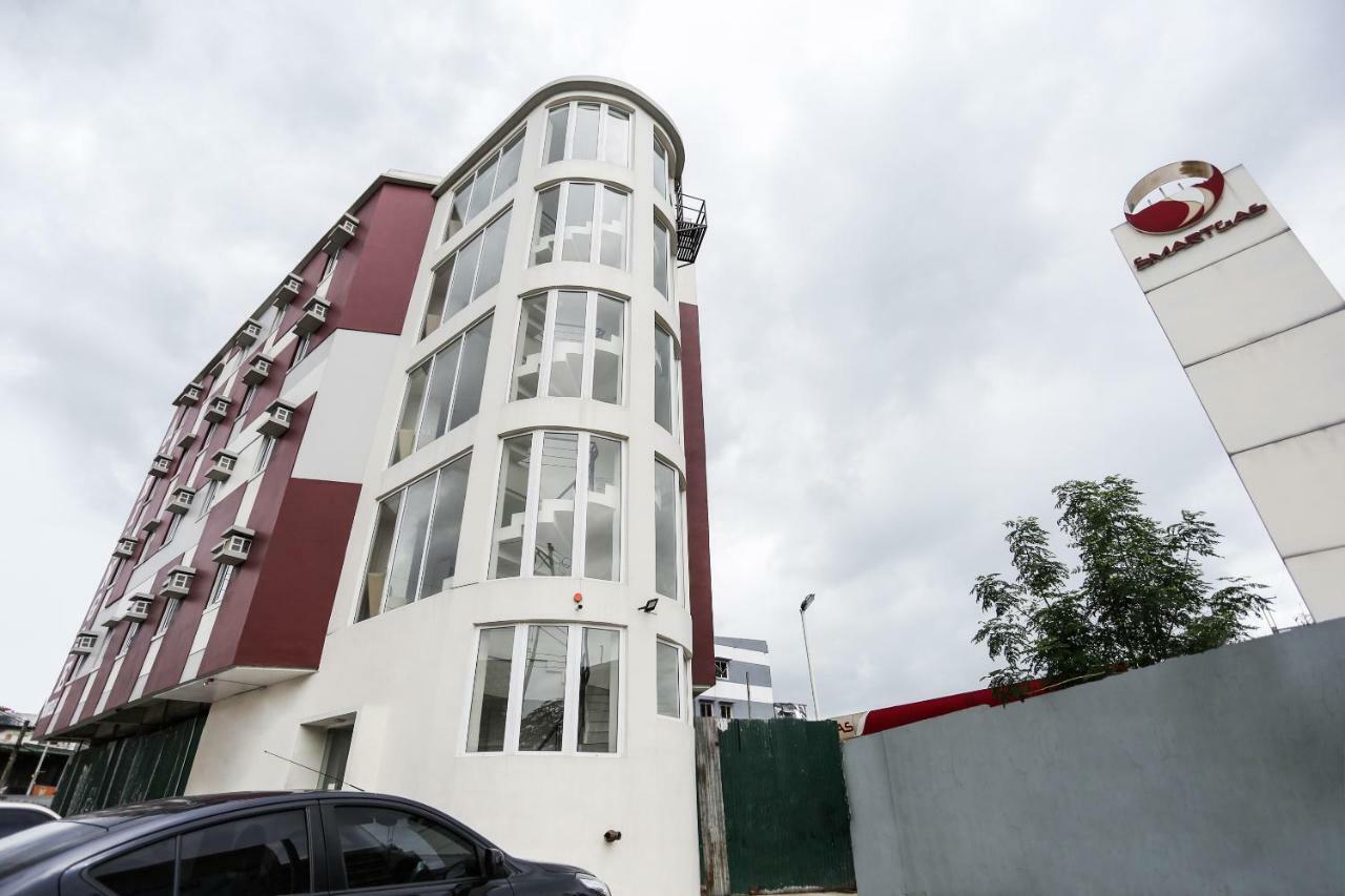 Oyo 393 Triangle Apartelle 2*