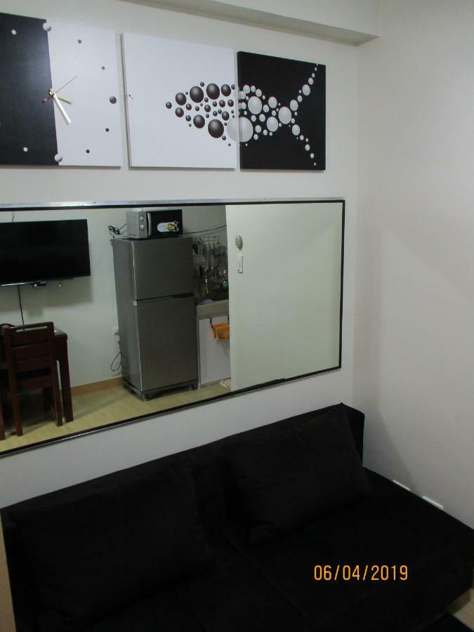 Apartment Xny At Smdc Trees Residences Quezon City-1 Bed W Balc Manila