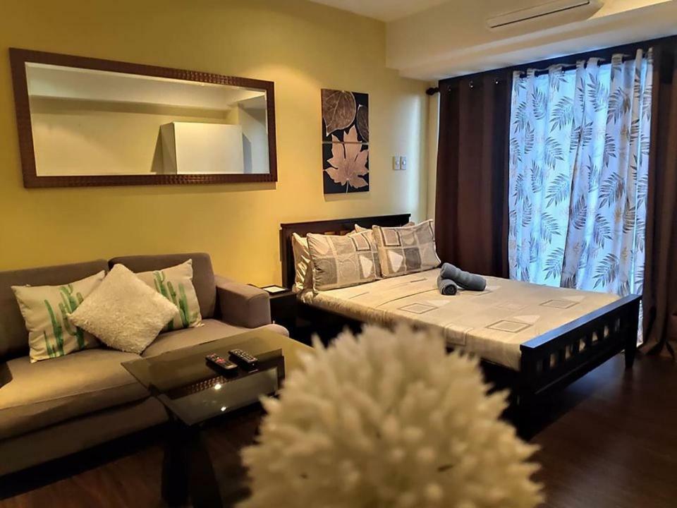 Seven Doors Apartment In Knightsbridge Residences Makati Apartment