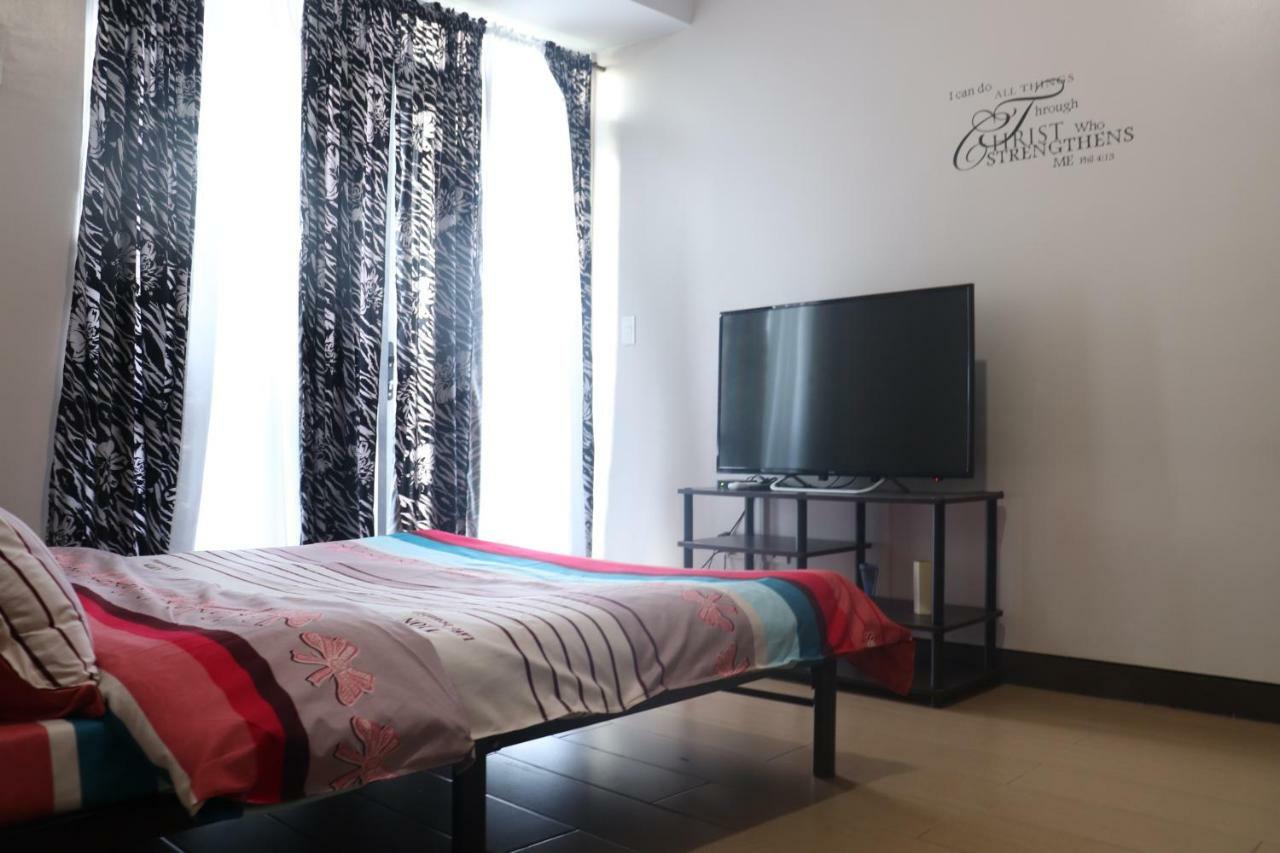 Cubao Manhattan Heights Unit 7a Tower D Apartment *