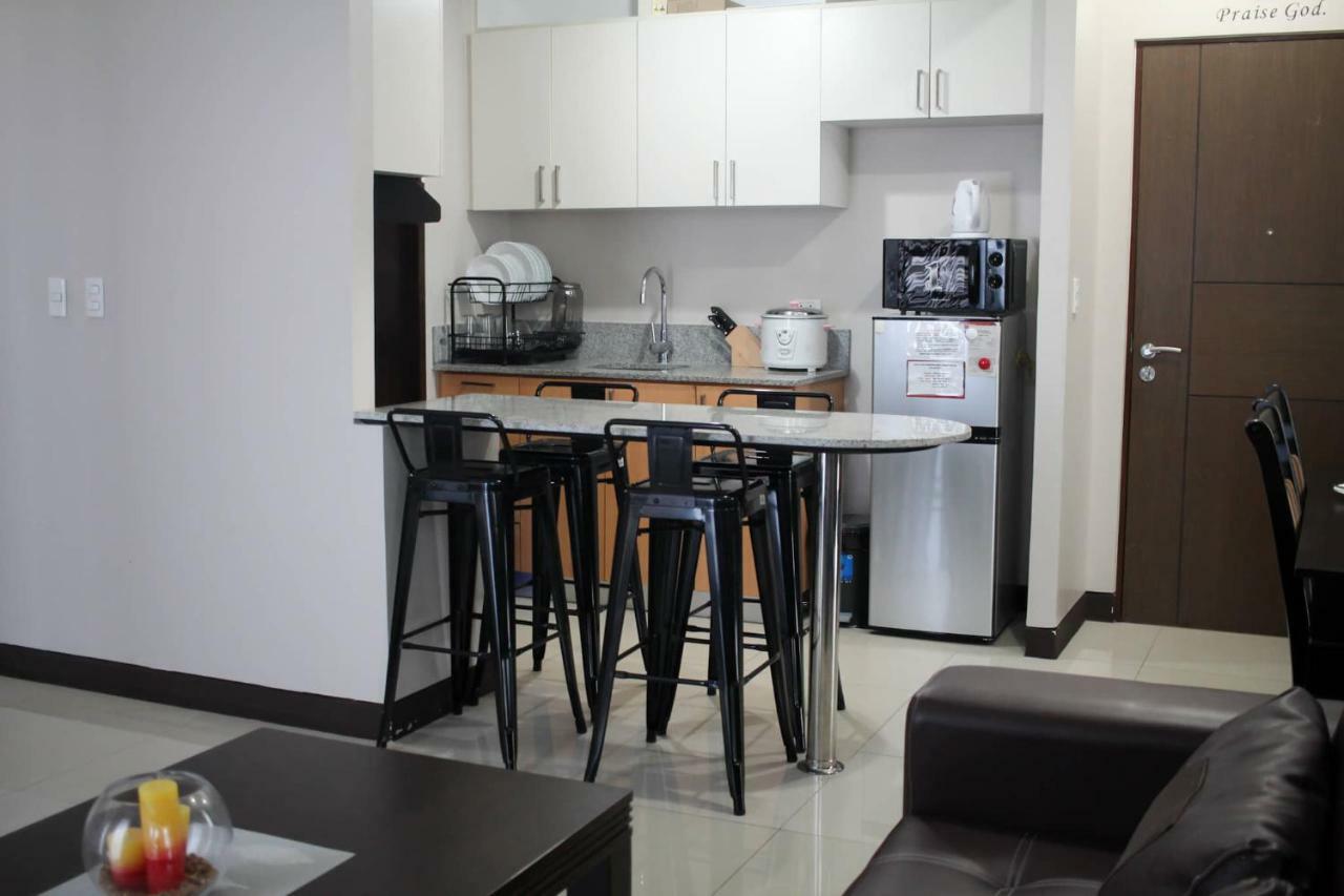 Cubao Manhattan Heights Unit 7a Tower D Apartment *