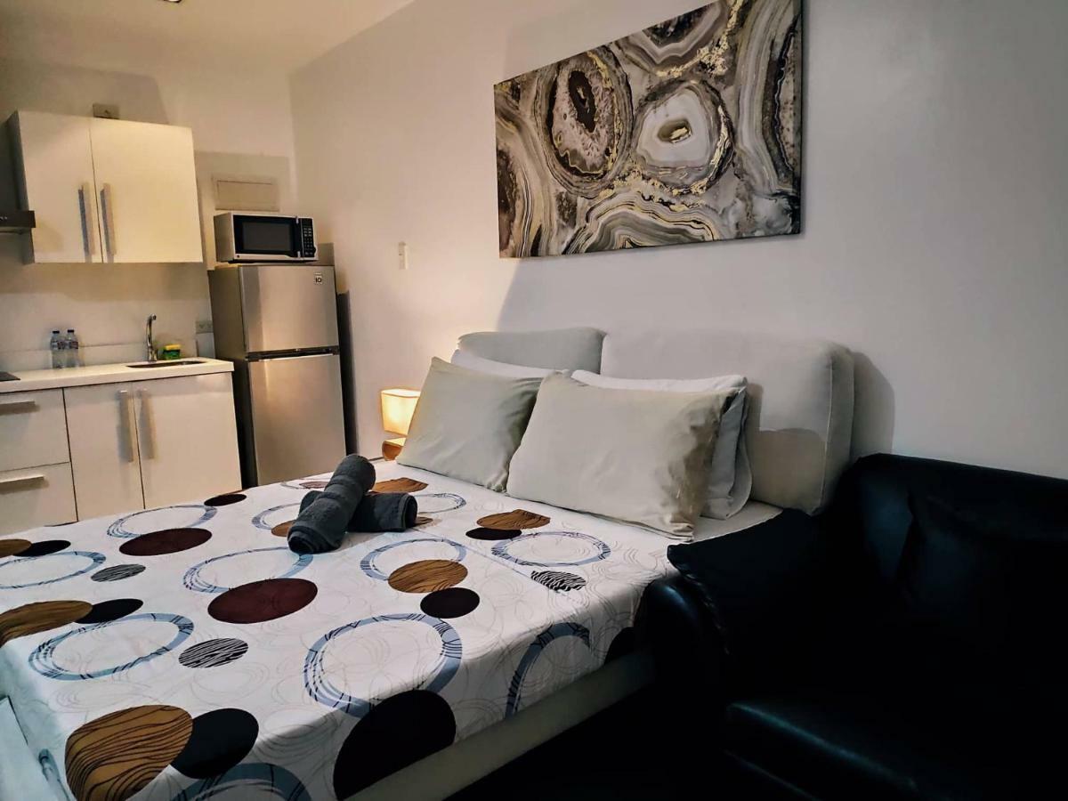 Apartment Seven Doors Apartment In Knightsbridge Residences Makati *