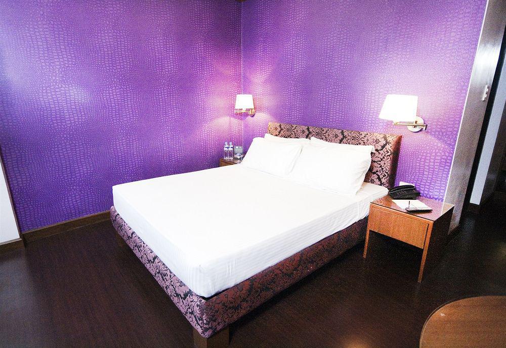 Best Western La Corona 3* Manila