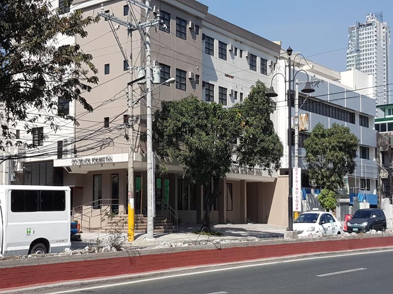 Governor Forbes - Center Hotel 3*