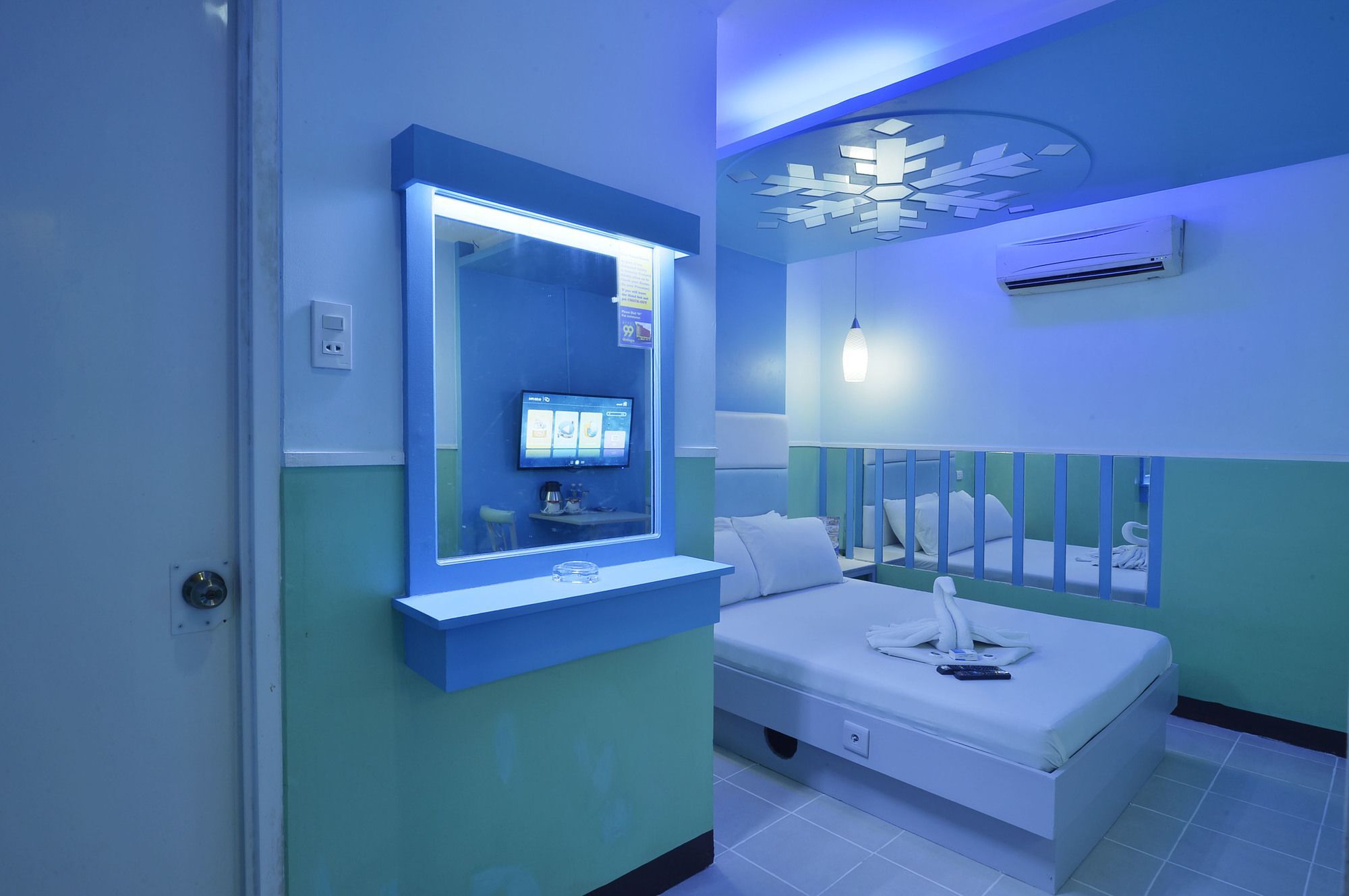 99 Quiapo Hotel