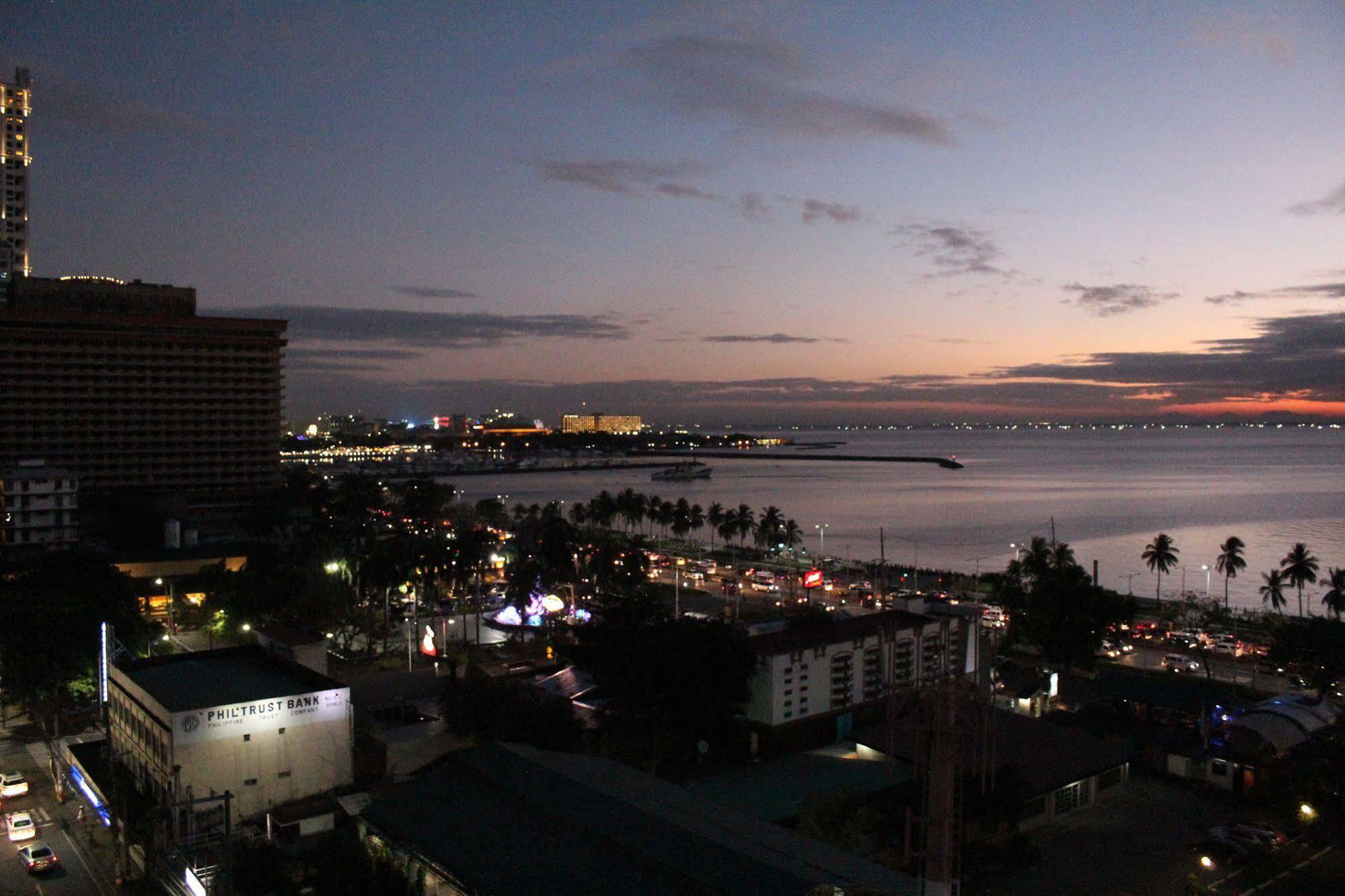 Hop Ermita Hotel Manila