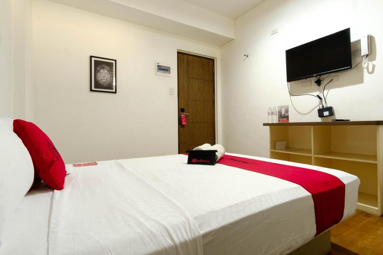 Reddoorz Near V Mapa Station Hotel Manila