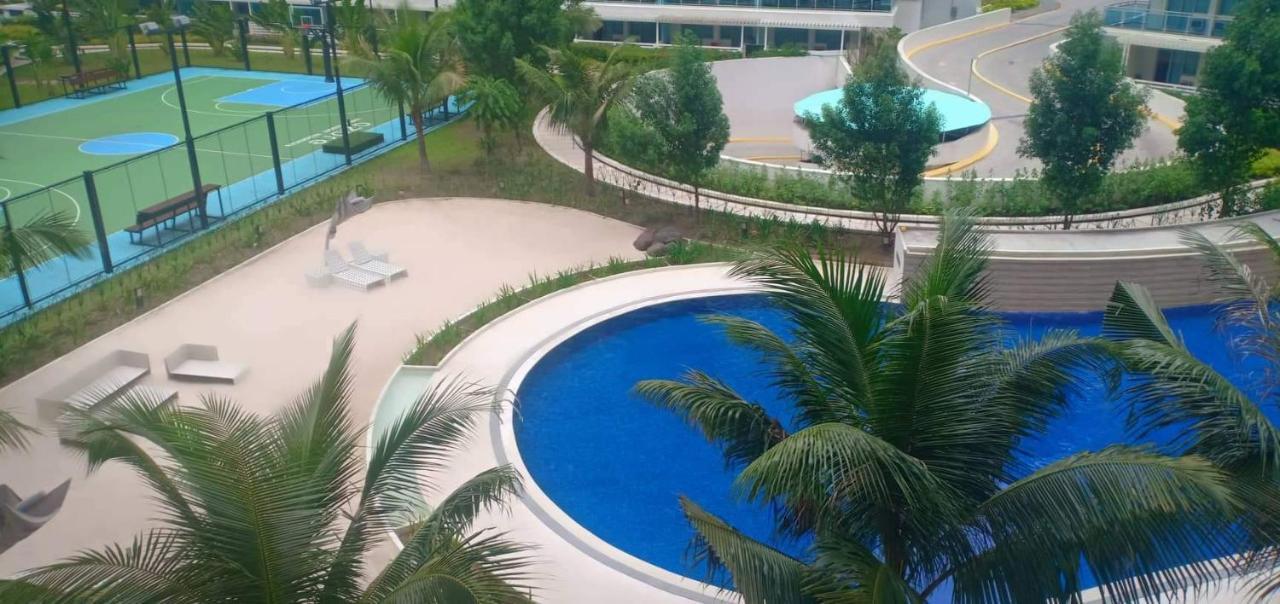 Azure Residences By Florendo * Manila