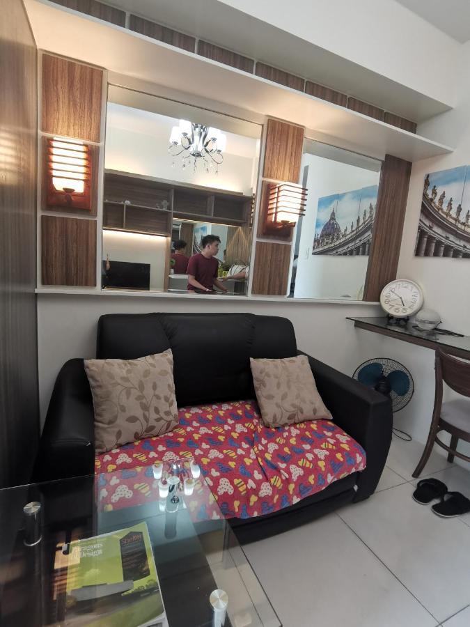 Oyo 433 Pbyy At Green Residences Condotel