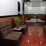 Chill-Out Guesthouse Manila