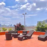 I Suites Malate Hotel & Condotel