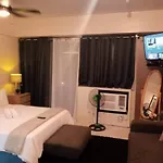 Budget Apartment Manila Across Manila Airport T3