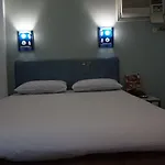 Halina Hotel Avenida