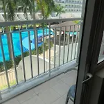 Shell Residence Moa By Honey David