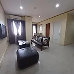 Oyo 908 Silverio Suites