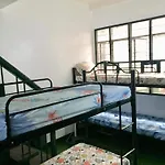 C&Chappystayphilippines Metropolitan Tower, 1746 A Mabini St, Malate Manila, Unit # 1104