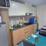 Kan Emilio Cozy 1Br Apartment In Makati