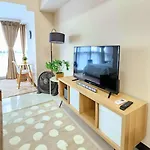 Cosy Executive 1 Bedroom Uptown Parksuites Ultra Fast Internet