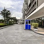 Yam Staycation Shore Residences