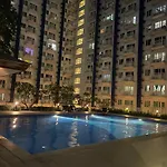 Grass Residences Suite 42 At Fern