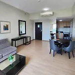 Spacious Bgc 2 Bedroom With A View