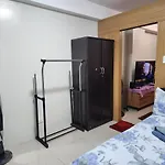 Matet\'S Place @ Shell Residences