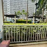Shell Residences Mall Of Asia Jona