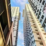 Modern & Spacious 2Br Condo With Netflix & Pool Acess In San Juan Manila