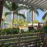 Azure 2Bedrooms Beachfront/Beachview
