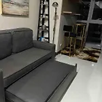 Stylish 1Br Uptown Parksuites Bgc, 200Mbps/Smarttv