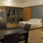 Mckinley Bgc Suite