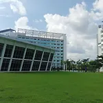 Staycation At The Residences At Commonwealth