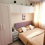 1 Bedroom With Balcony
