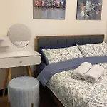 Brand New Condo For Travelers In Paranaque Near Airport