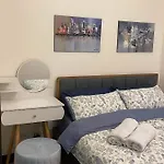 Brand New Condo For Travelers In Paranaque Near Airport