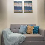 Brand New Condo For Travelers In Paranaque Near Airport