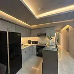 Condo In Taguig, 2Br Condo, Acacia Estates, Bgc,