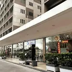 Moa Pasay 1149 Amazing Staycation Near Arena Smx Wtc