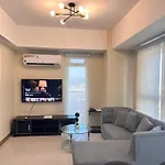 Premium Executive Suite At Venice Luxury Residences