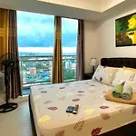 Azure Urban Resort Condo In Paranaque