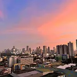 Manhattan Heights Towerb In Araneta Cubao 5Mins Walk To Smart Araneta