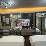 Cozy Family Nook At Makati