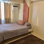 Elegant Apartment Bgc With City View