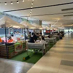 Yassi\'S Suite At Moa