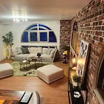 Penthouse In Quezon City Ri
