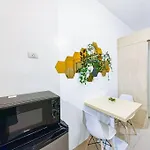 1Br Condotel W/ Balcony Sm Light Residences -Lt06
