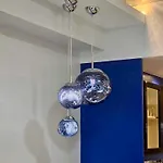 Deluxe Executive Corner Unit In Makati