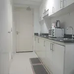 Glenda Place Aurum At Sea Residences