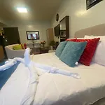 Kral Suite In Las Pinas